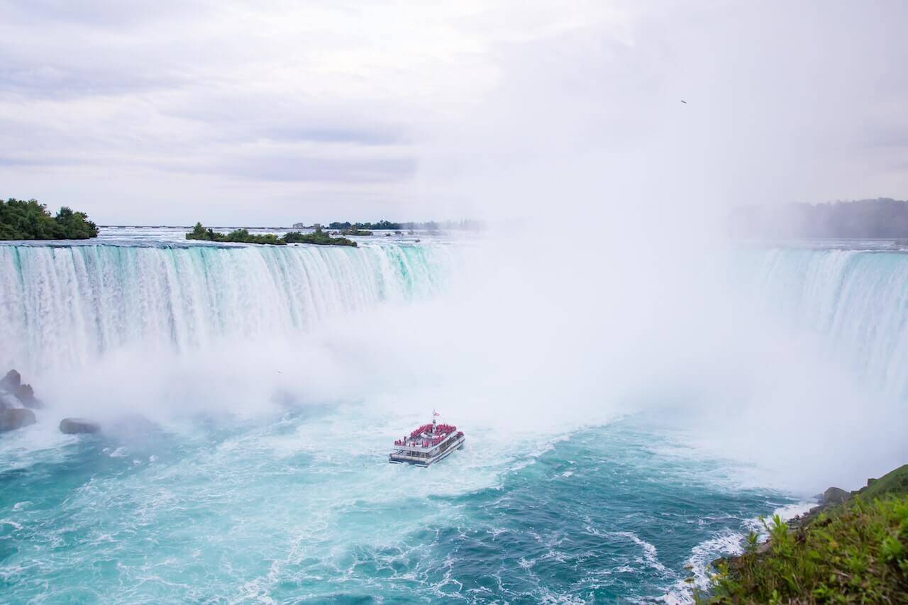 Why Is Niagara Falls Worth A Visit