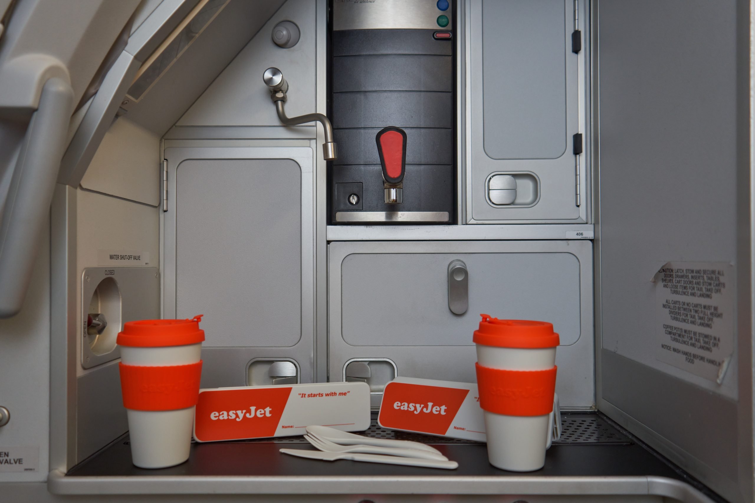 easyJet pilots and crew switch to 100% reusable cutlery and cups to prevent the use of millions of single use items