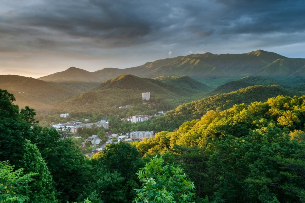 Here’s everything you should know about Gatlinburg