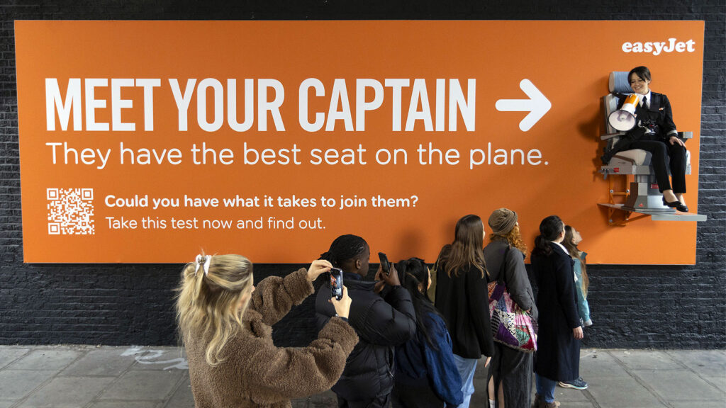 easyJet “pilots” talking billboard and aptitude test in new pan European recruitment campaign to find the next generation of pilots